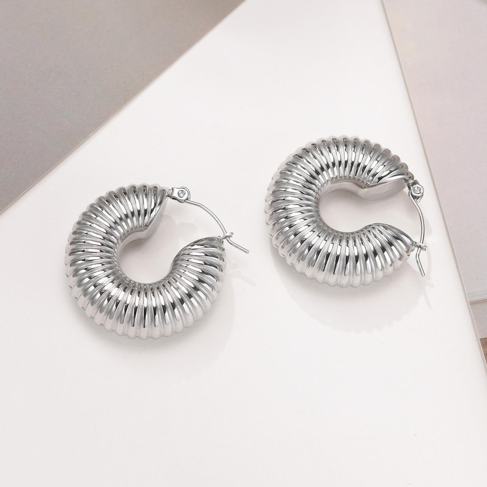 1 Pair Quantity Daily Occasion 1 Pair Fashion Round Plating 201 Stainless Steel Gold Plated Stainless Steel Earrings