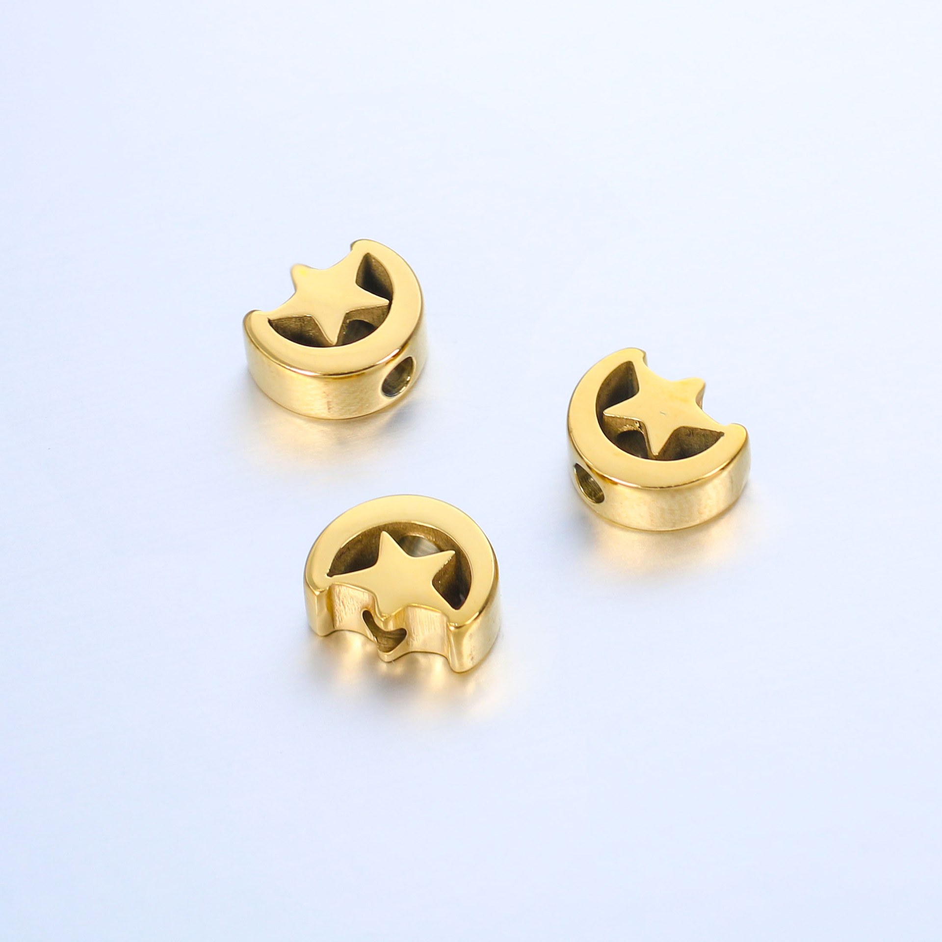 5g Weight Beads Jewelry Making Type 7 * 8mm Jewelry Making Size DIY Jewelry Accessories Classification 5 PCS/Package Quantity 304 Stainless Steel Material Star, Moon Pattern Polished Finish Plating Design Simple Style Style 5 PCS/Package 7 * 8mm 304 Stainless Steel Star Moon Polished DIY Jewelry Accessories Beads 7