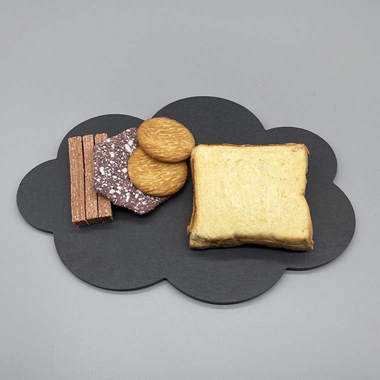 Hotel Vintage brotes de bambú negro Placa de pizarra natural Placa de filete occidental Placa de pizarra postre en forma de placa de roca