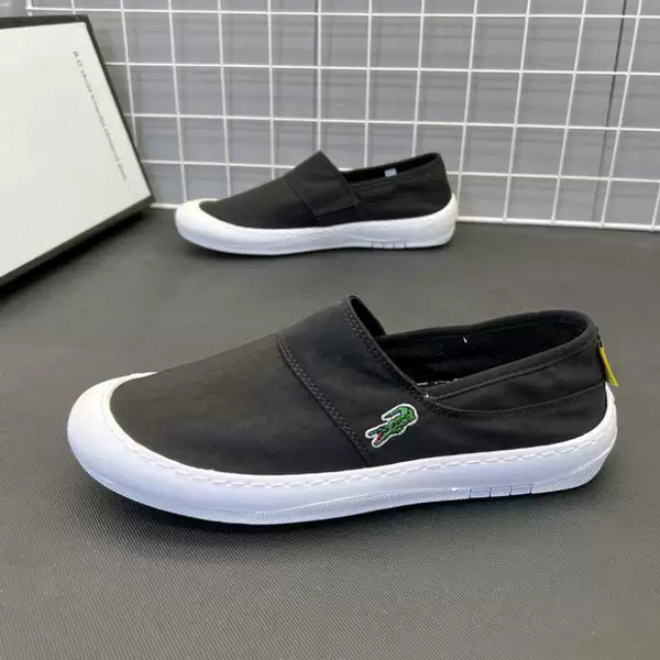 C820 black