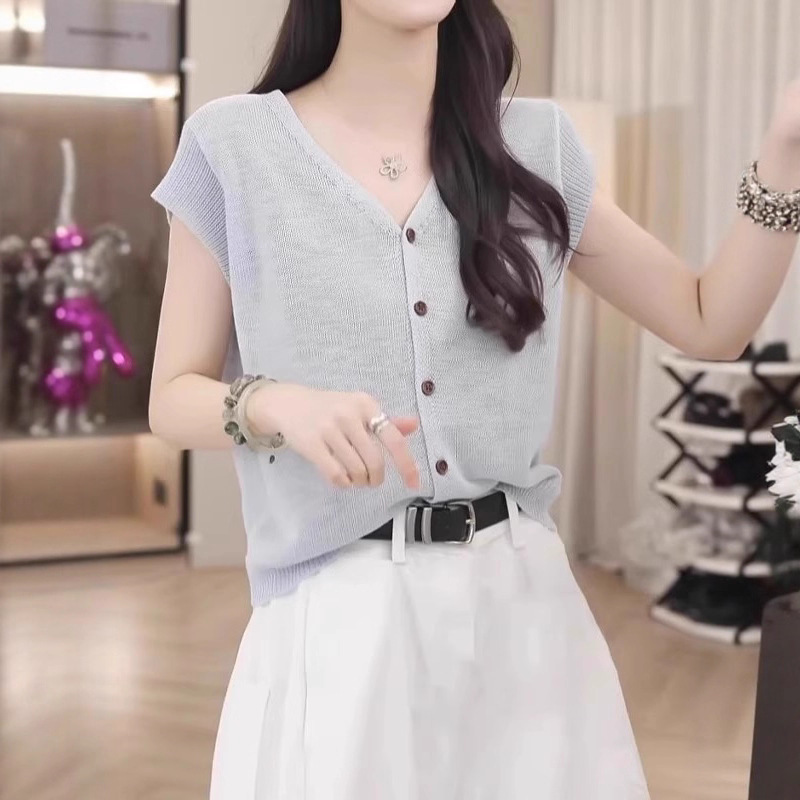 Plus-Size Blue V-Neck Short-Sleeve Knit Cardigan for Women, Summer Slimming Versatile Thin Ice Silk Top with a High-End Feel