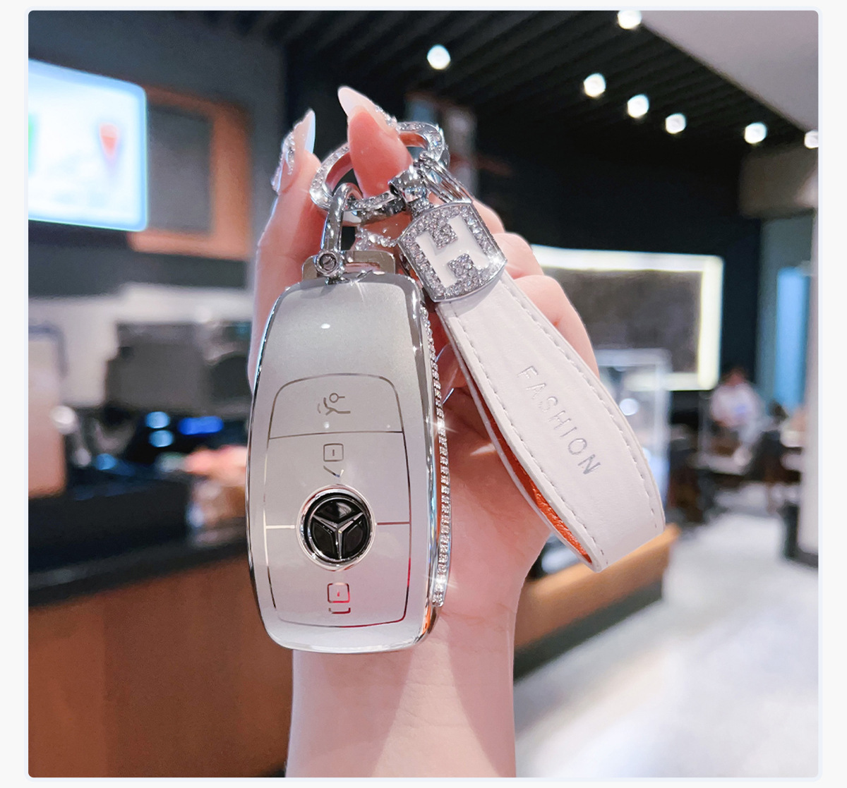 Mercedes-Benz C260L Key Cover C200L Car C-Class Glc260/300L High-End S-Class E260 Shell Gle350 Buckle