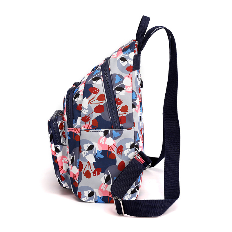 Bolsa de ocio para exteriores, gran capacidad, mochila de viaje versátil de nailon estampada para mujer, mochila de viaje moderna y sencilla