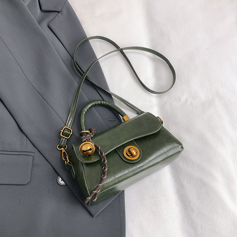 Otoño e invierno bolso de mano para mujeres 2024 nuevo bolso cuadrado de moda retro multifuncional de hombro único