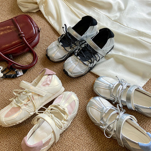 5cm~���߰����L�������ЬŮ2026�����¿�ٴ�ħ�g�N�\��ƽ�׆�Ь