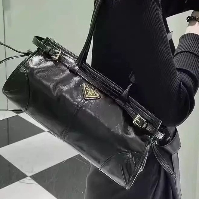 P-Style New Hobo Long Handle Tote Shoulder Bag Oil Wax Leather Soft Lux Underarm Baguette Biker Bag For Women - Thumbnail 4
