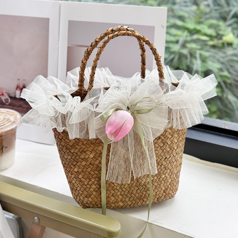 Designer Mori Girl Lace Tulip Flower Straw Bag Travel Basket Vacation Handbag Woven Handbag
