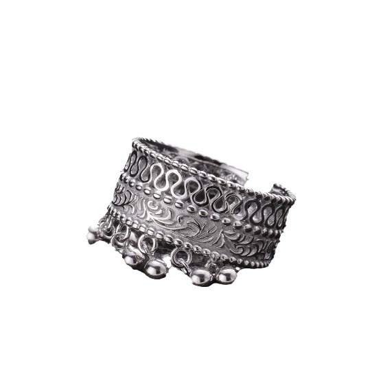 Vintage Beaded Tassel Lace Ring In Mid-century Distressed Style_voghion.com