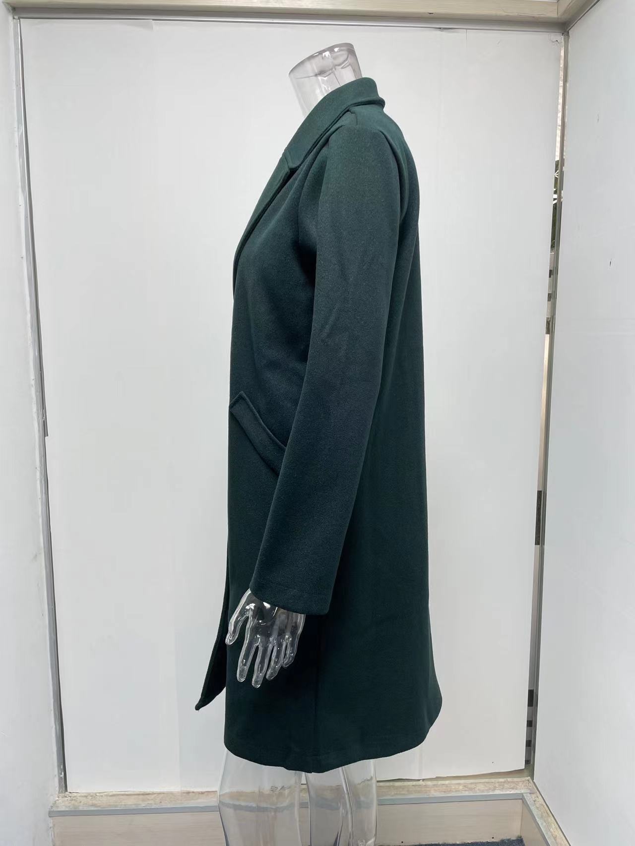 Title 6, Mid-length coat with solid lapels. Classic styl...