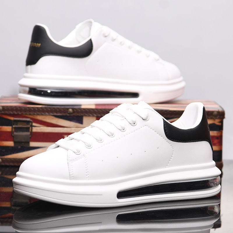 Zapatos de cuero transpirables primavera y verano Jin McQueen con almohadilla de aire pequeños zapatos blancos zapatos de hombre con suela gruesa multifuncional zapatos casuales de pareja MY2883