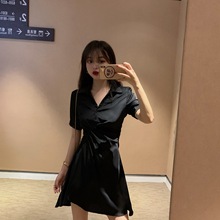 夏季潮polo领小黑裙女2024新款设计感收腰显瘦短款连衣裙一件代发