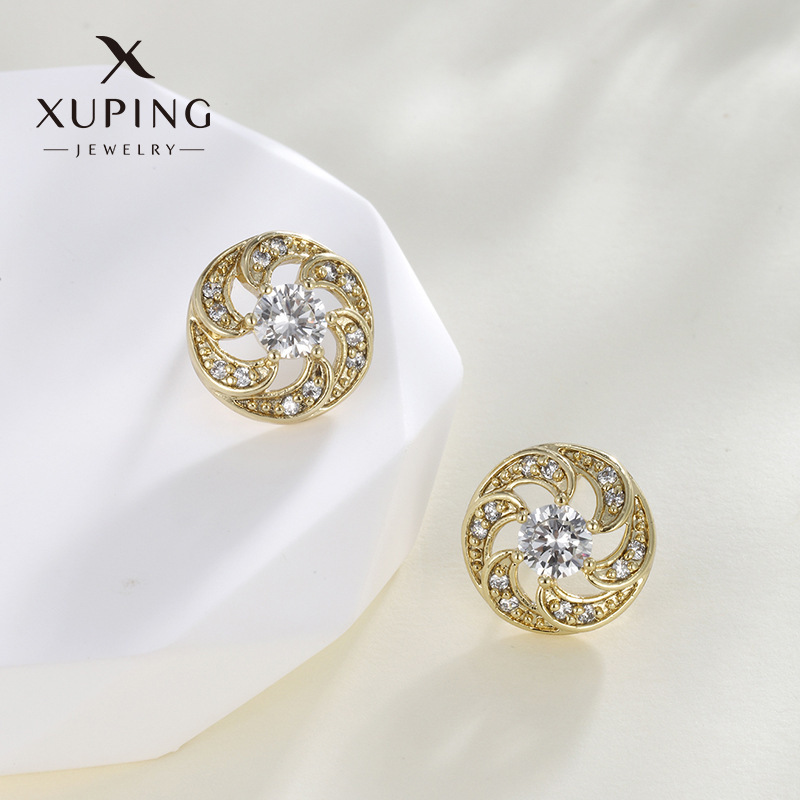 14K color Xuping joyería geometría estrella de amor auriculares de zircón ligero de lujo nicho sensación de mujer
