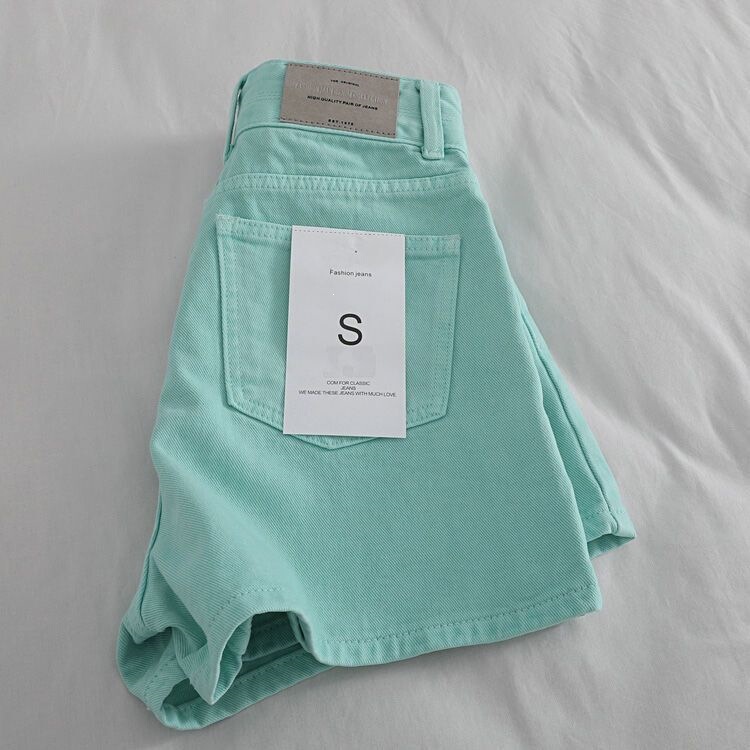 High-Waisted Wide-Leg Denim Shorts for Women, Summer 2022 New Korean Style, Plus-Size, Flattering for Curvy Figures, Trendy Shorts for Women High-Waisted Wide-Leg Denim Shorts for Women, Summer 2022 New Korean Style, Plus-Size, Flattering for Curvy Figures, Trendy Shorts for Women