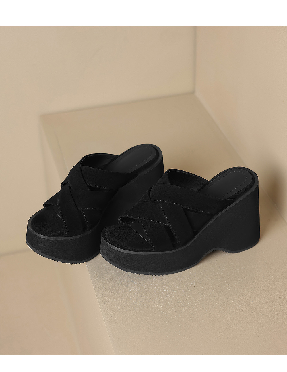 Dép xỏ ngón nữ đế xuồng dày 10cm, hở mũi phối màu mùa hè — đen, vàng, bạc chi tiết 16