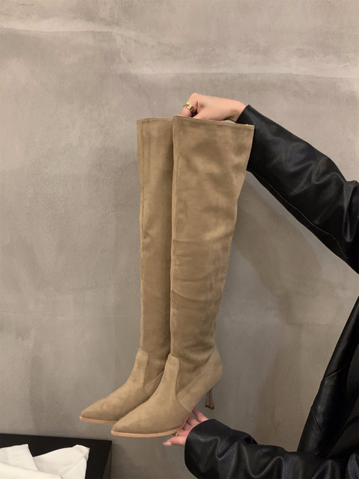 High heel Khaki over the knee pile boots women's new fall/winter pointy skinny knight boots_voghion.com