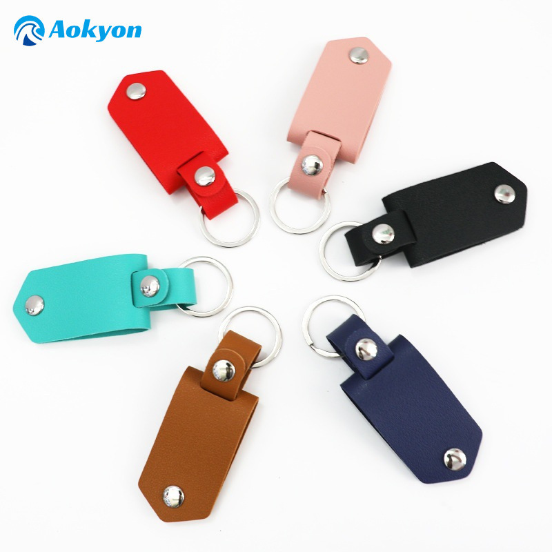 Heat sublimation PU leather keychain card pendant DIY gift heat transfer photo blank consumables wholesale photo