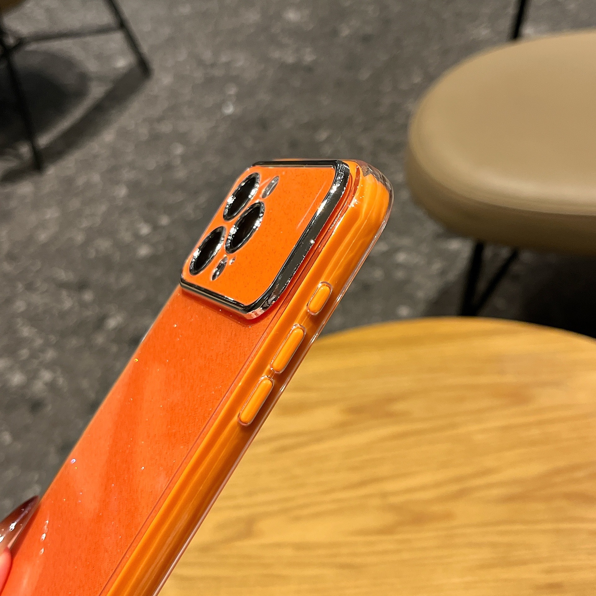 43B993DF-8515-40F3-927C-4C7ED6