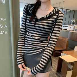 8888 拉架 条纹连帽长袖T恤女秋新款韩系设计感小众少女上衣