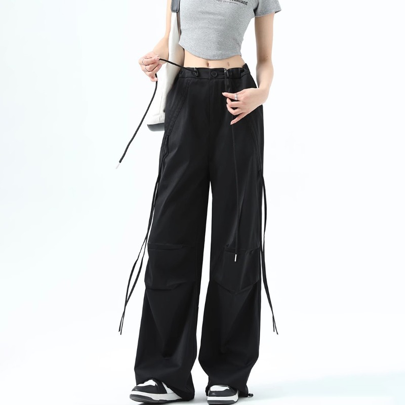 검은색
