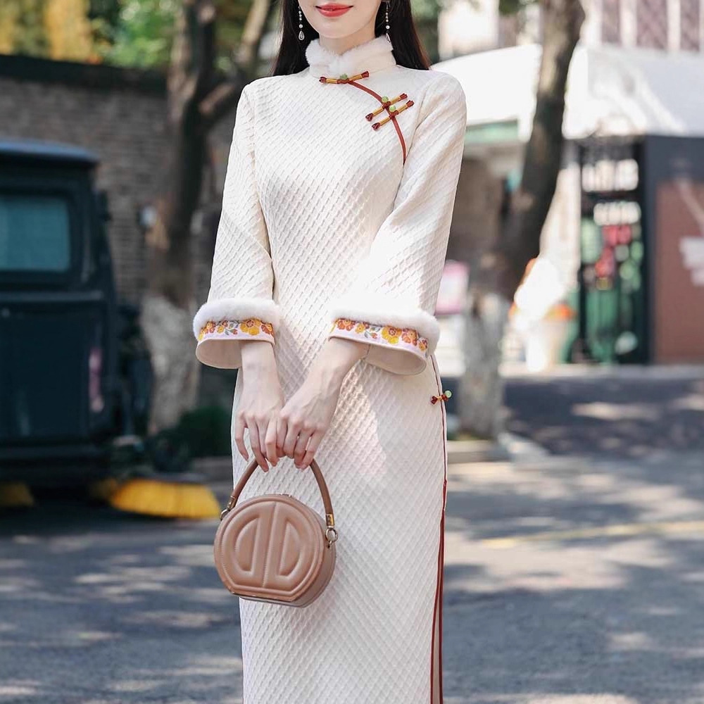 Fleece-lined Thickened Autumn And Winter New Chinese-style Cheongsam 2025 Model, Improved Young Style,_ecoleips.com