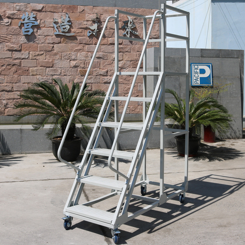 1/1.5米2米3米登高车 超市仓库车间货梯 静音移动平台梯厂家直供