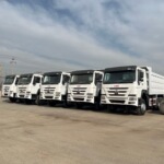 出口非洲豪沃后八轮自卸车12轮四桥翻斗自卸车库存渣土车工程车
