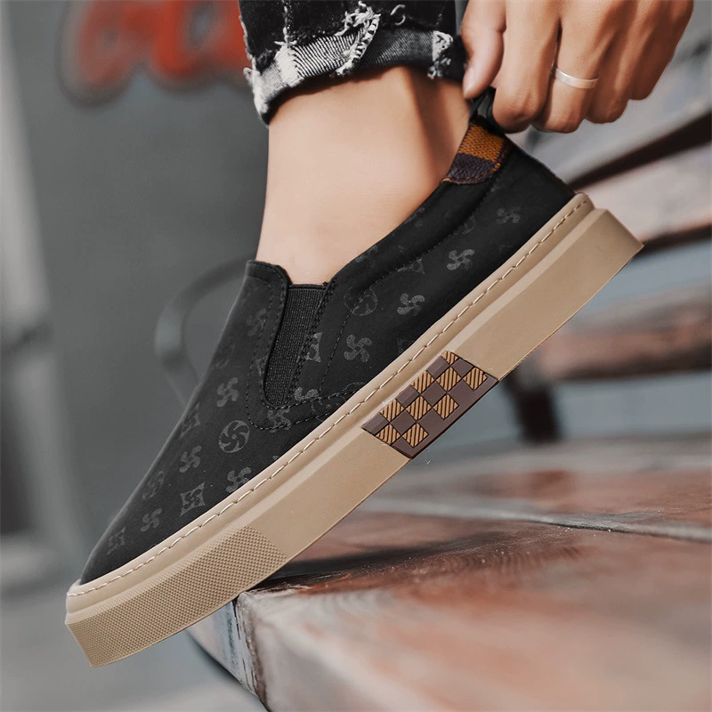 Old Beijing Тканевая обувь Живое Лето Дышащие повседневные кроссовки из ледяного шелка Ленивая обувь Социальный интернет Праздничная рабочая одежда Мокасины