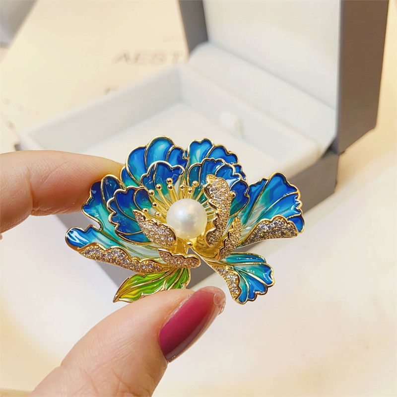 Classical Enamel Peony Flower Brooch Natural Freshwater Pearl Exquisite High-grade Chinese Style Cheongsam Hanfu Accessories Pin