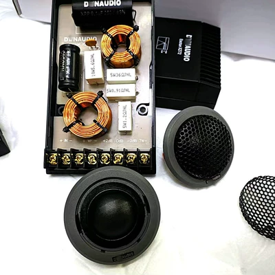 and low frequency speaker – Car horn/tweeter