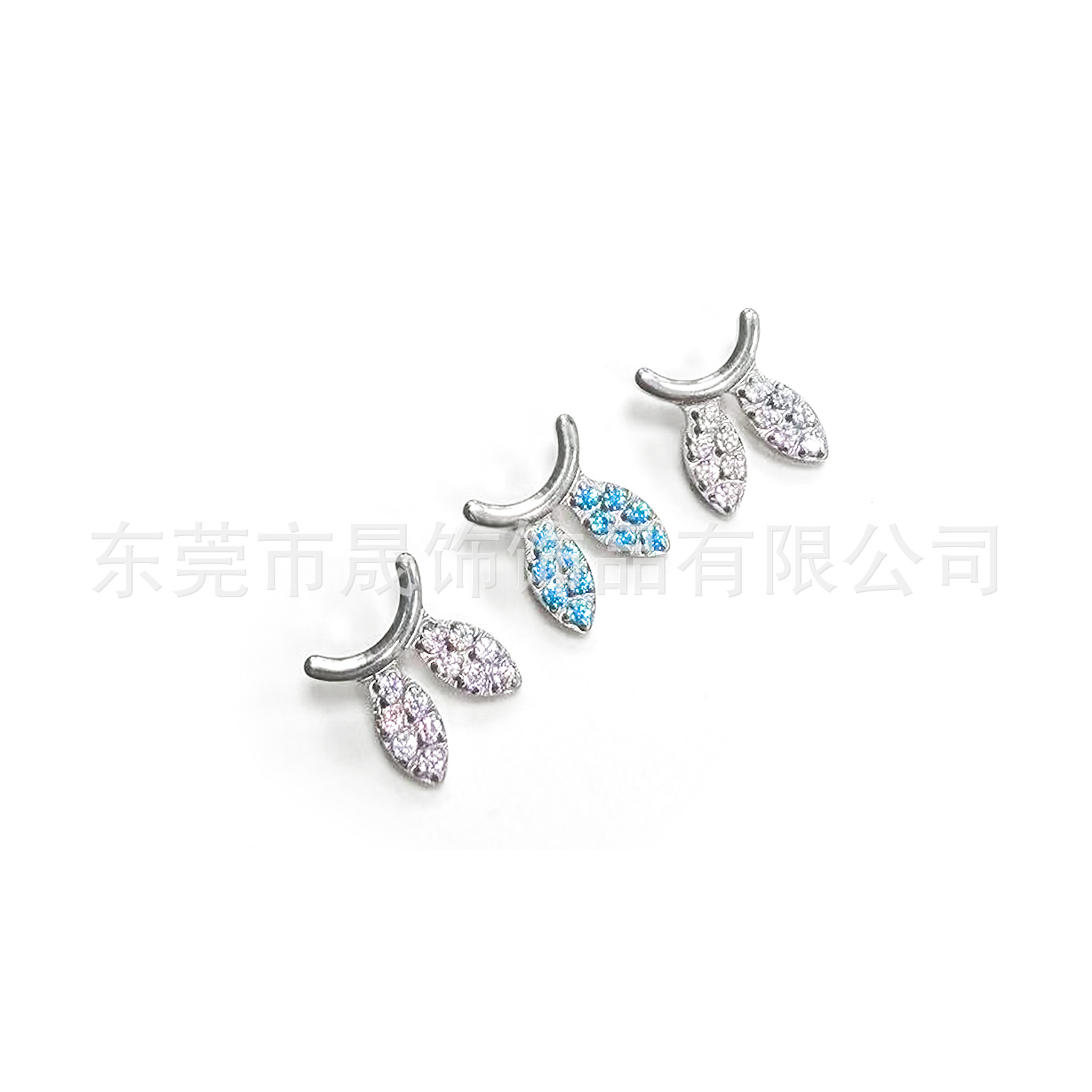 F136 Titanium Alloy 可爱兔 Ear 朵 Ear Stud Studded 5A Cubic Zirconia Helix Cartilage Stud G23 Titanium Internal Thread Piercing Jewelry
