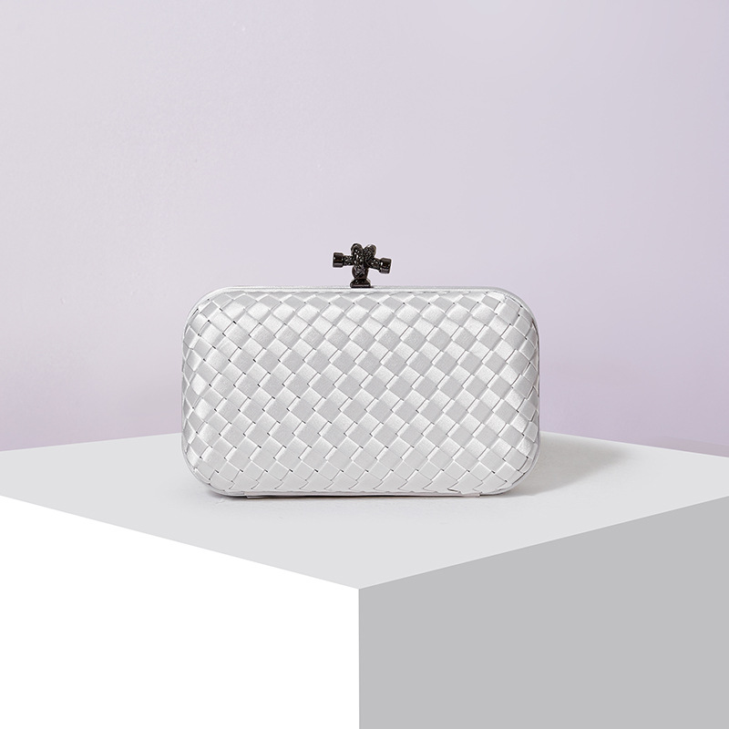 Medium #17 Pure White