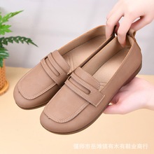 2025新款老北京布鞋舒适防滑女款中老年休闲鞋软底不累脚妈妈单鞋