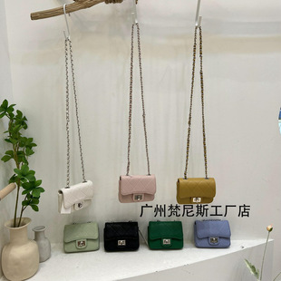 ��˹ ���㿨������С�����D��С���OӋ�߼���б��μ��Ů