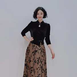 A250 复古中式国风上衣拼接植绒印花显瘦气质优雅假两件连衣裙