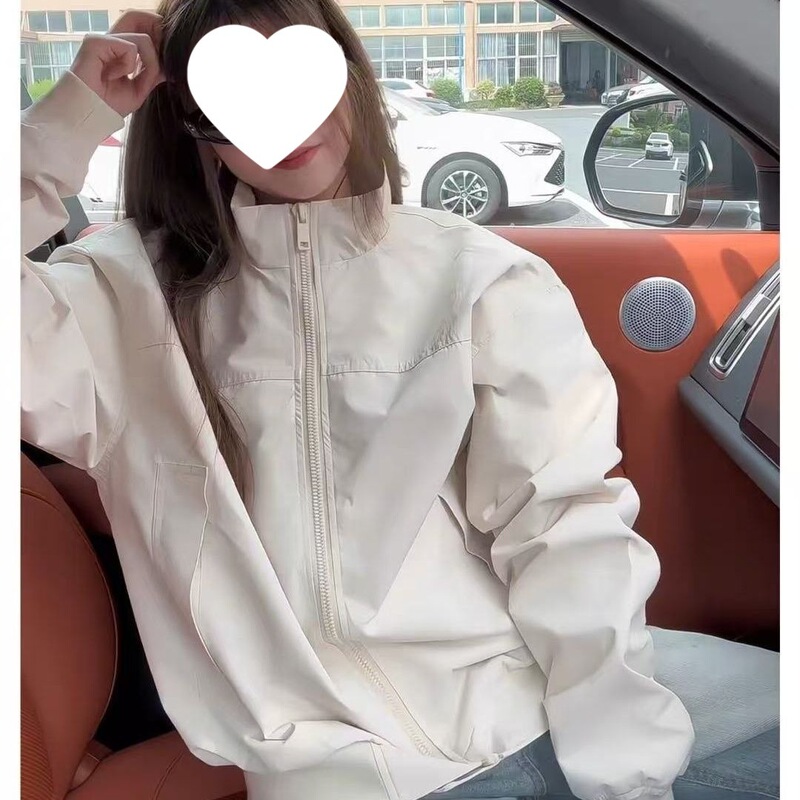 White Three-Proof Stand-Collar Jacket for Women, American-Style Pilot Coach Jacket, Workwear Softshell Windproof and Waterproof Jacket