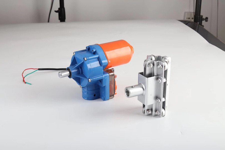 大棚电动卷膜器