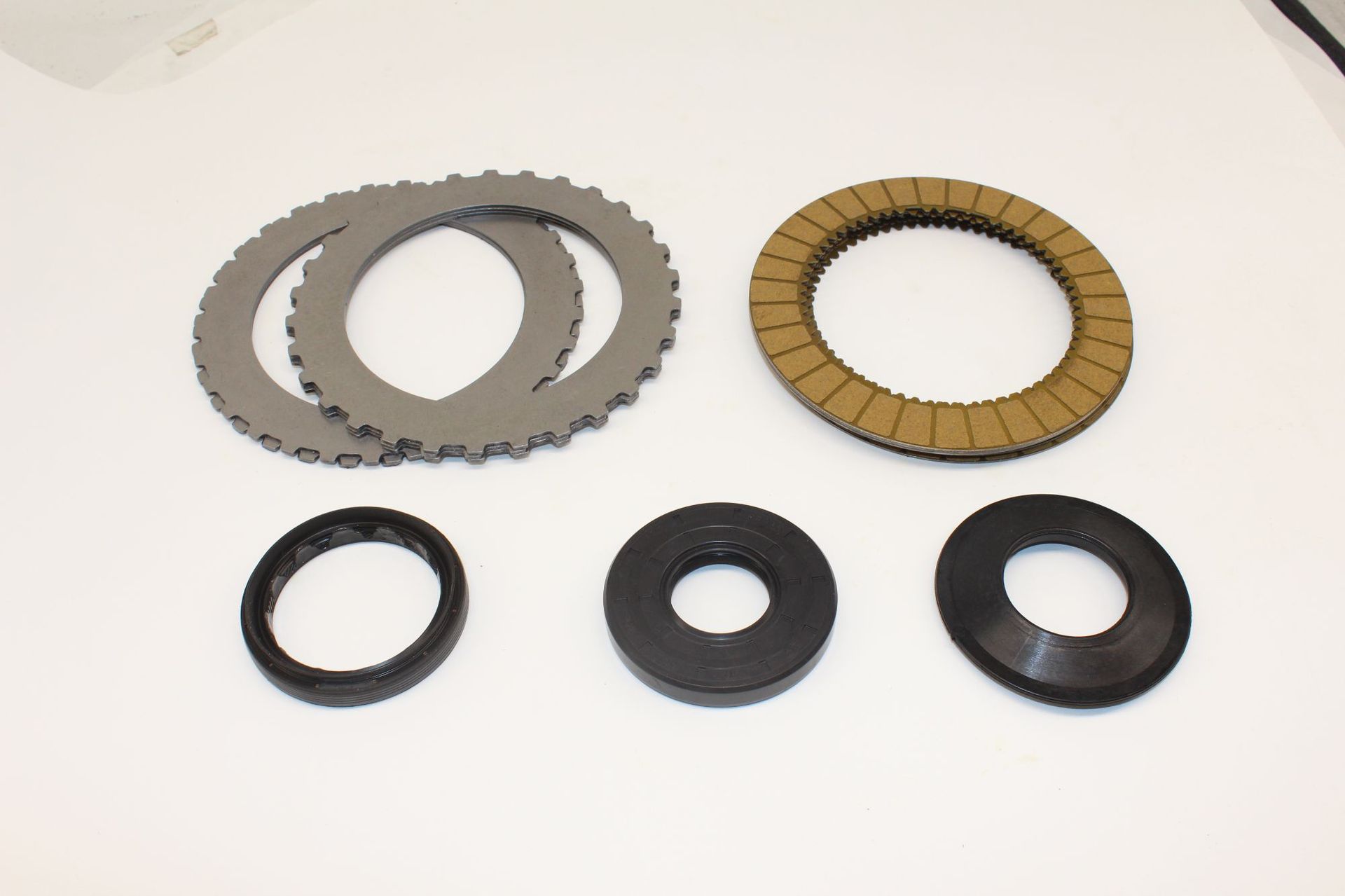 Transfer case repair kit suitable for Porsche and McLaren automotive transmission system parts, available in stock