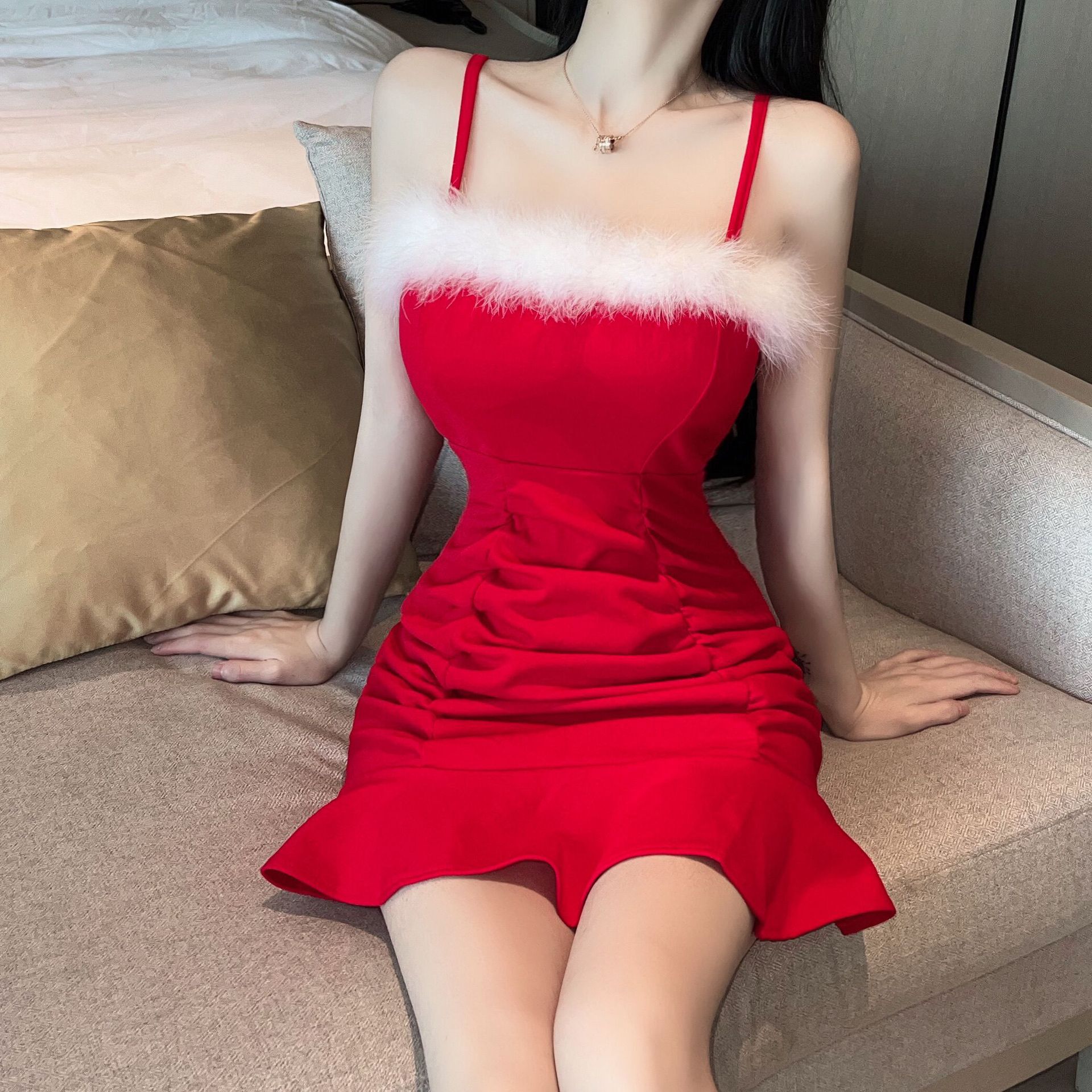 923万圣节cosplay兔女郎制服性感吊带夜店派对女仆红色圣诞连衣裙