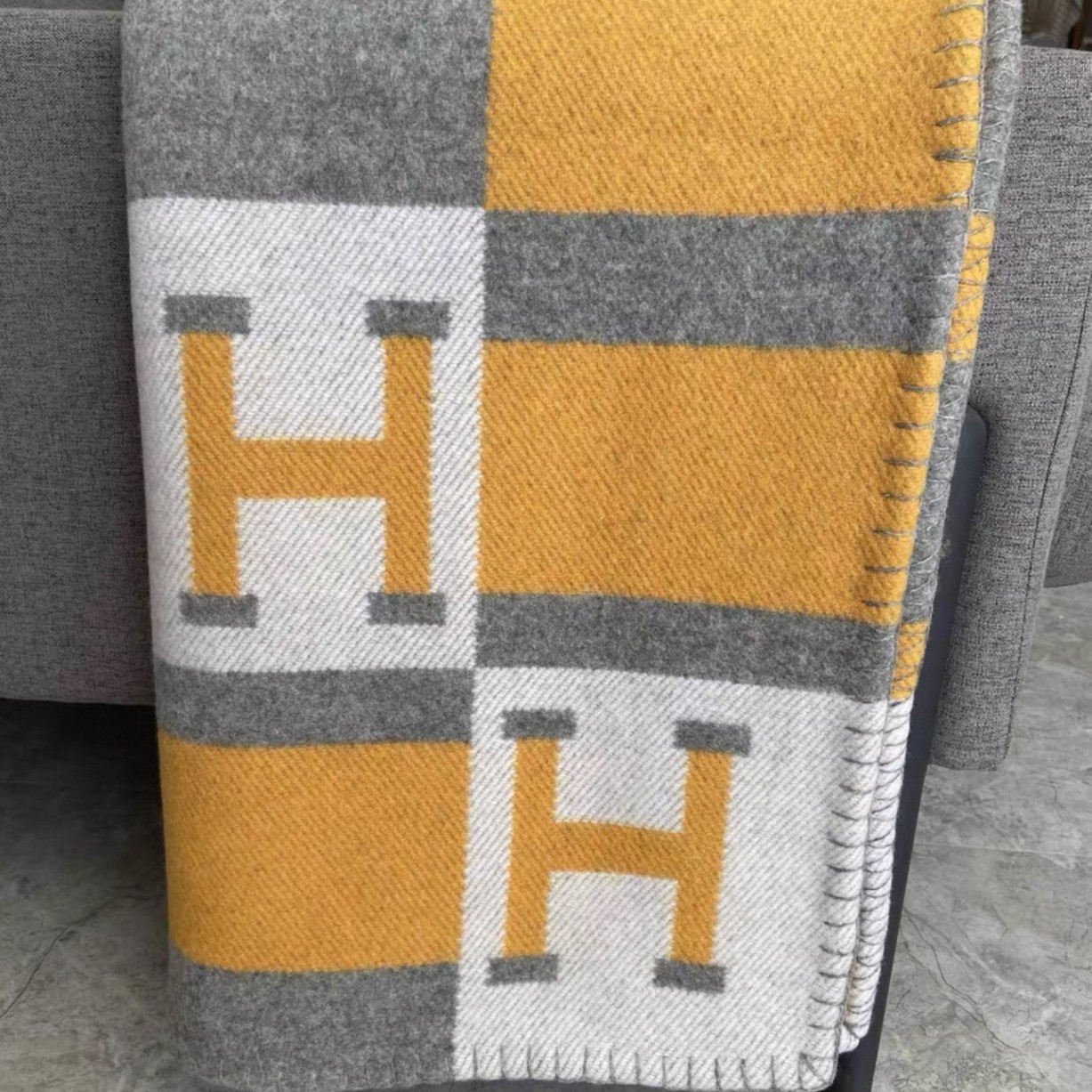 Gray orange color matching