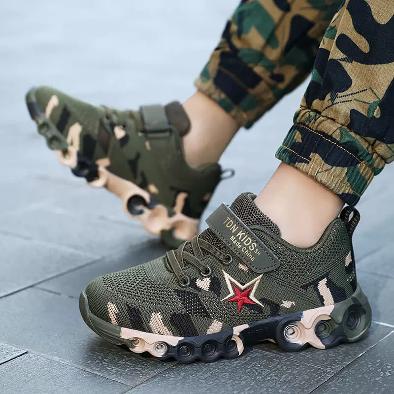 跨境情侣运动鞋子夏季休闲迷彩鞋春秋2025新款飞织高弹学生军训鞋