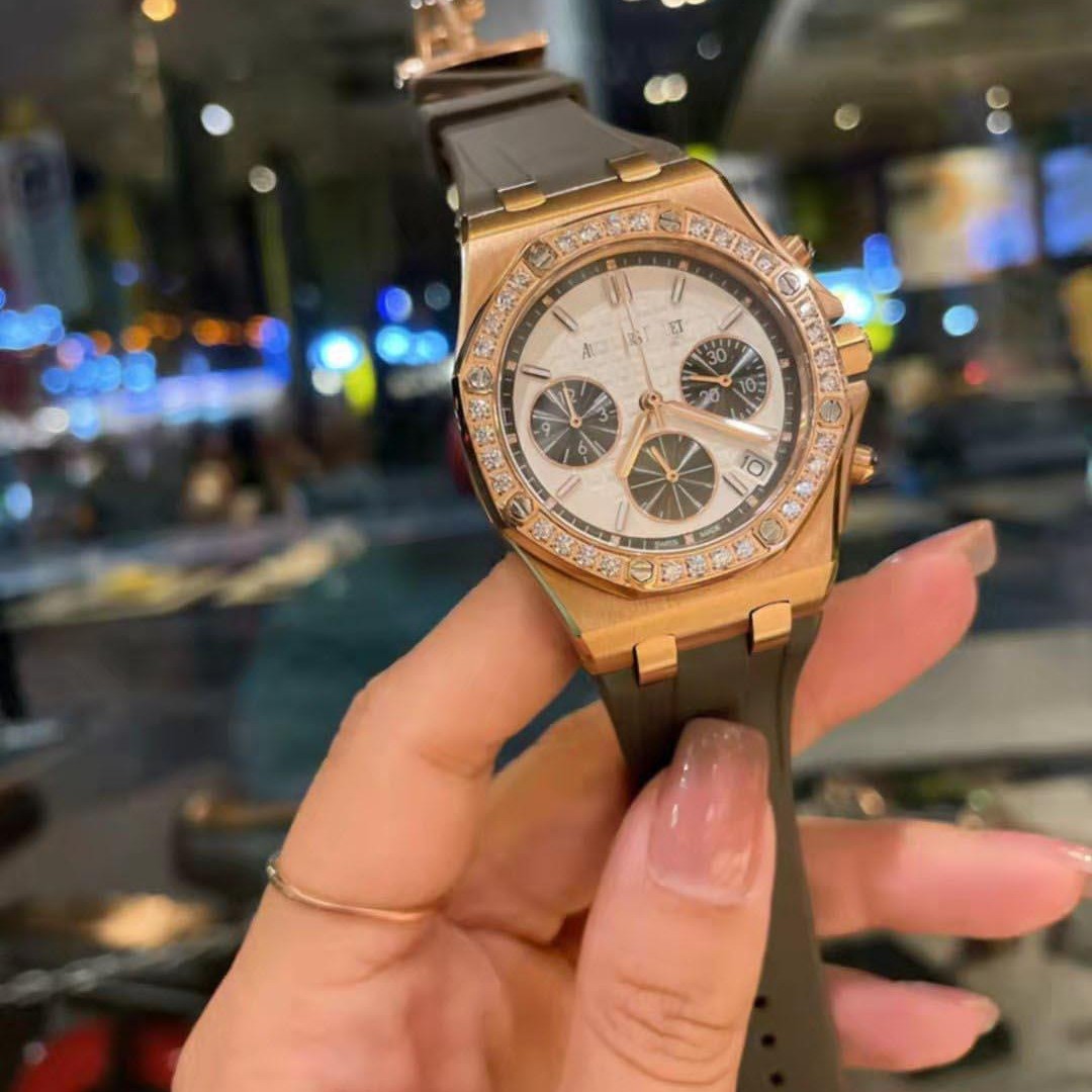 Royal silicone quartz waterproof fashionable trend women's watch for…
