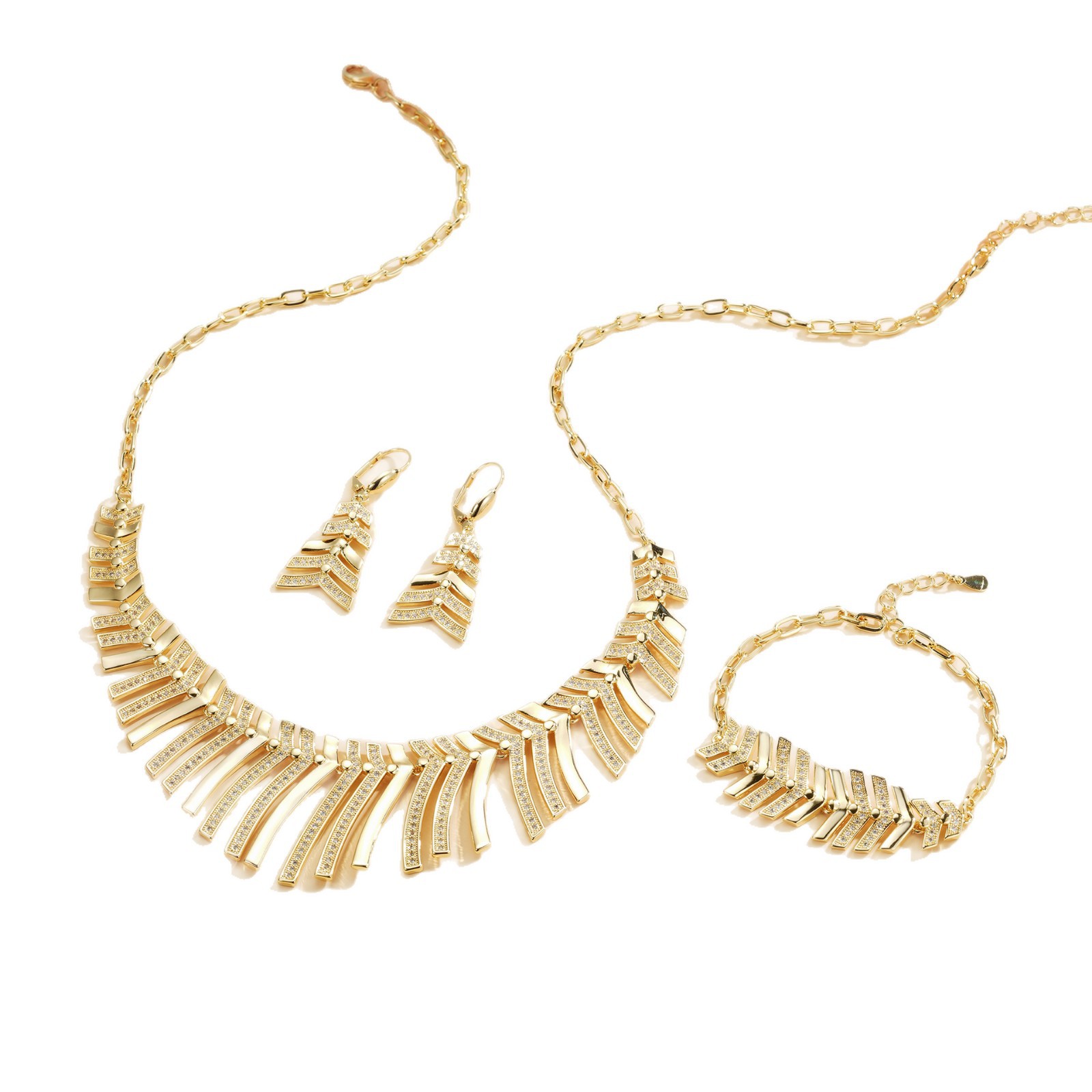 Conjunto transfronterizo de diseño europeo y americano joyas collares de hueso de pescado pulseras anillos de orejas de diamante exagerado conjunto de cuatro piezas