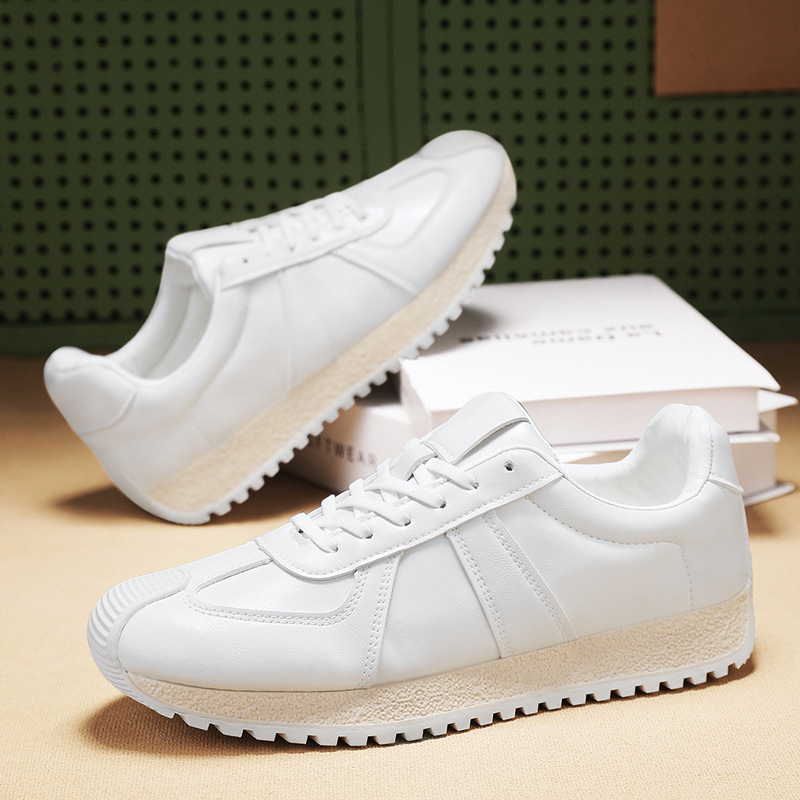 Zapatos de cuero de comercio exterior transfronterizos Xiyin 2025 nuevos zapatos de verano para hombres tendencia moda zapatos deportivos casuales fábrica de hombres al por mayor