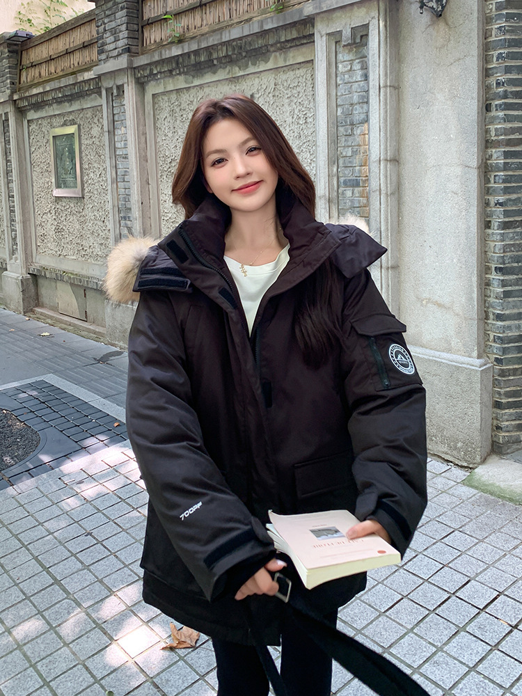 검은색