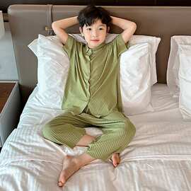 黁白2026新款儿童睡衣冰丝罗纹男童夏季家居服套装男孩夏季空调服