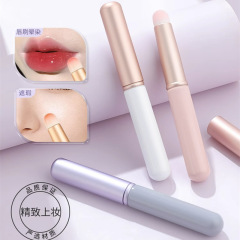 蓋付きリップブラシ小円めまい染めブラシミニ化粧ブラシ多機能コンシーラーブラシ携帯リップクリーム口紅化粧ブラシ