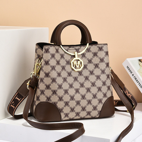 Factory 2024 New Style Fashion Water Bucket Bag Handbag Shoulder Bag Women Large Capacity Single Shoulder Crossbody Bag Women Dropshipping One Piece