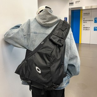 ������б�����2024�¿����ͨ�ڰٴ��\�ӱ������ֵ��H�μ��Ů