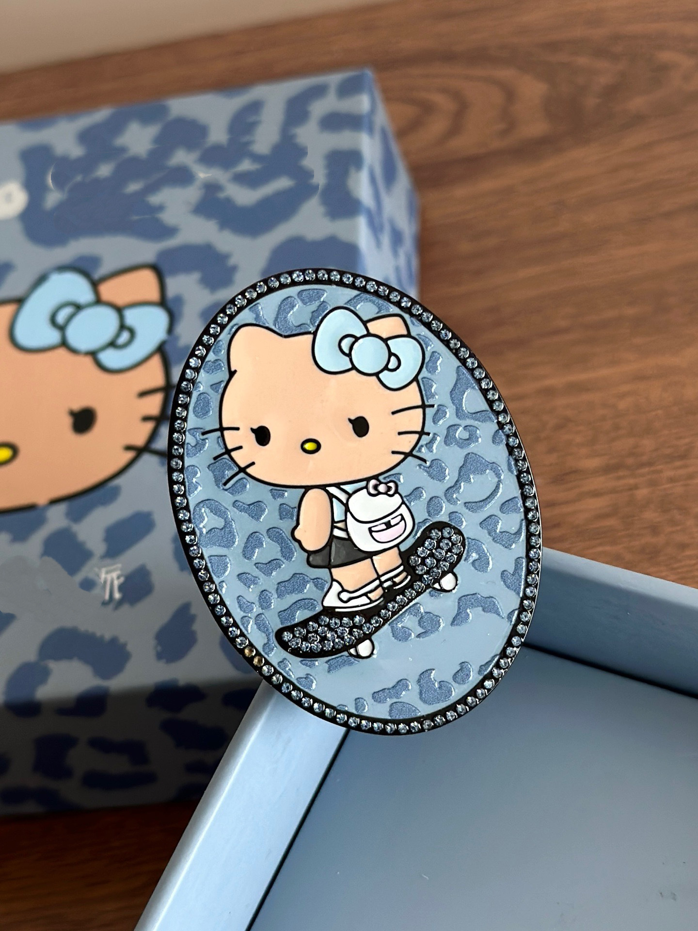 Hello Kitty Beast Pai Collaboration Car Interior Fragrance Birthday Gift Car Air Vent Fragrance