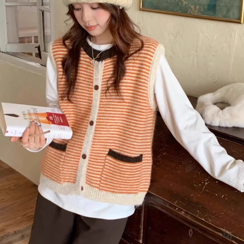Contrast color fine striped knitted cardigan vest for women, versatile sleeveless sweater vest, artistic retro style Contrast color fine striped knitted cardigan vest for women, versatile sleeveless sweater vest, artistic retro style